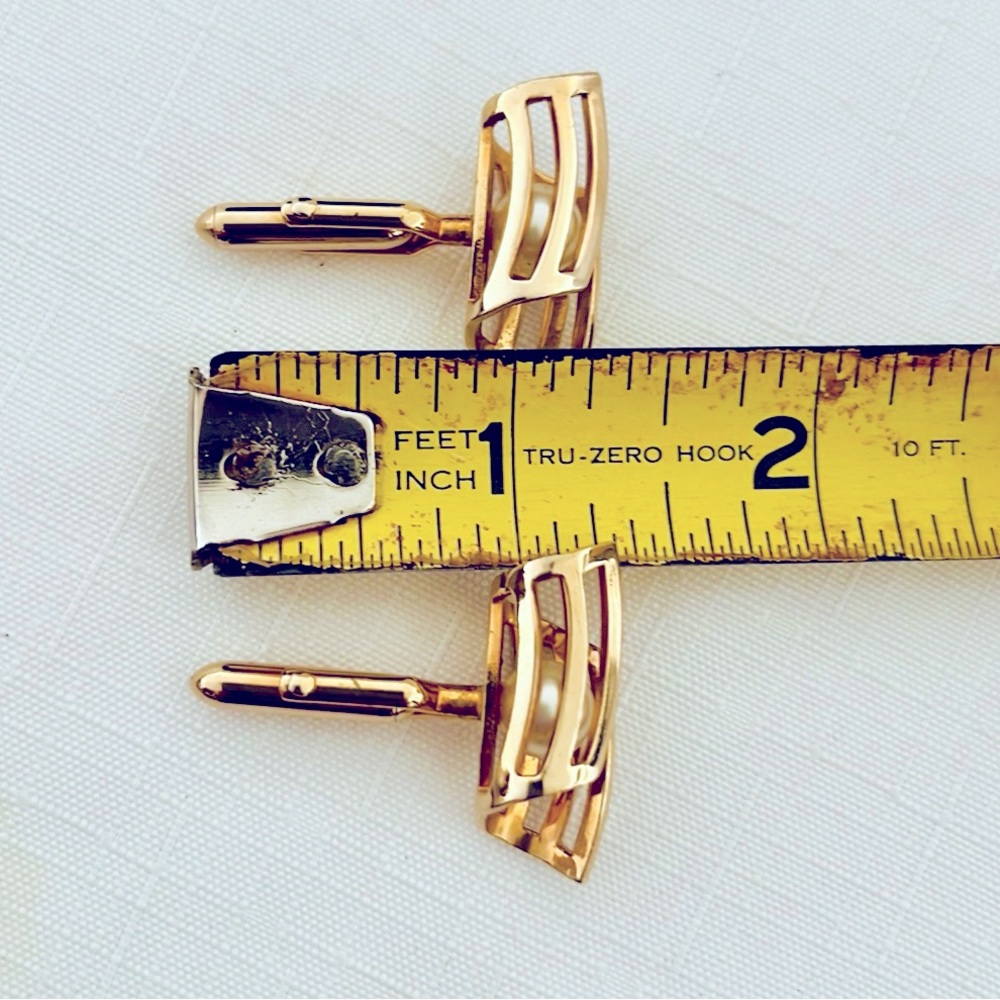 Vintage / Cuff Links ~ Gold Tone ~ Simulated Pearl - Picture 5 of 8